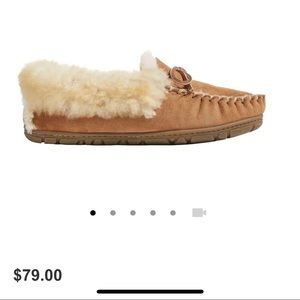 L.L. Bean Women’s Wicked Good Moccasins - Size 9